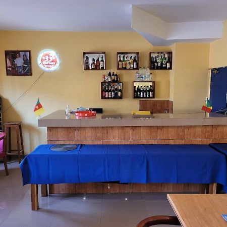 Hôtel Altitel Bafoussam Esterno foto