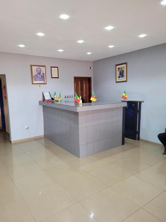 Hôtel Altitel Bafoussam Esterno foto
